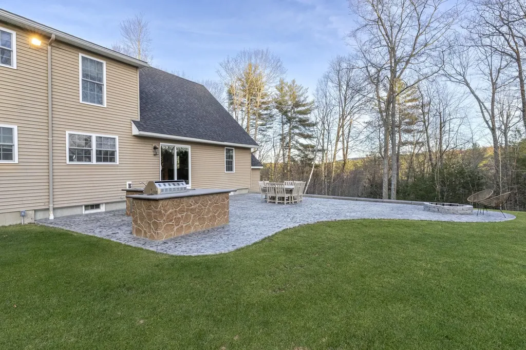 420 Old New Ipswich Road Rindge NH 03461