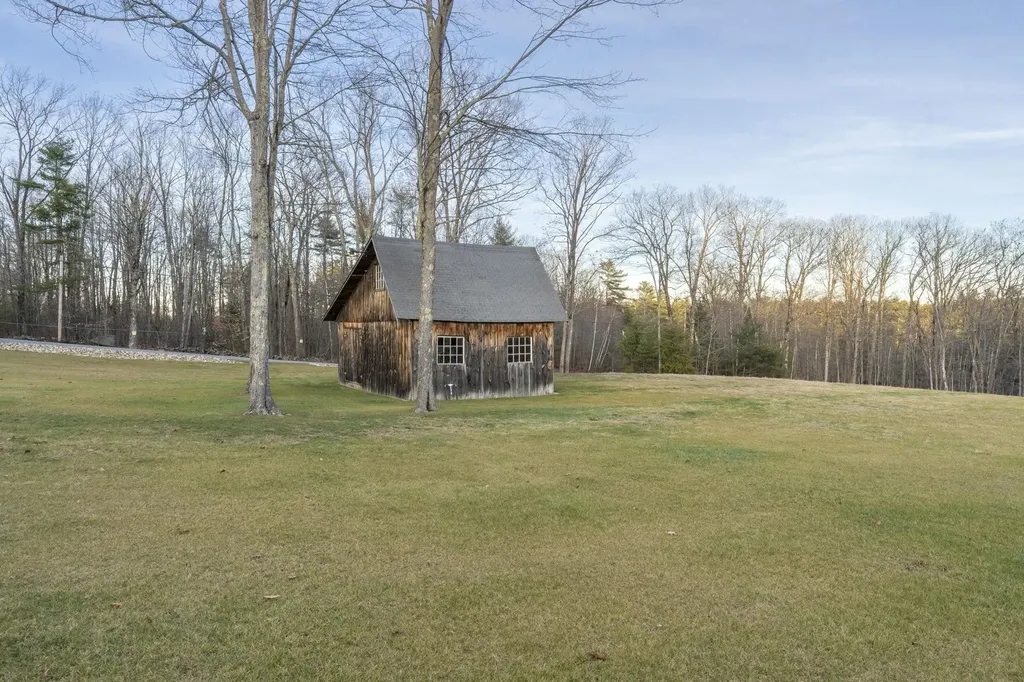 420 Old New Ipswich Road Rindge NH 03461