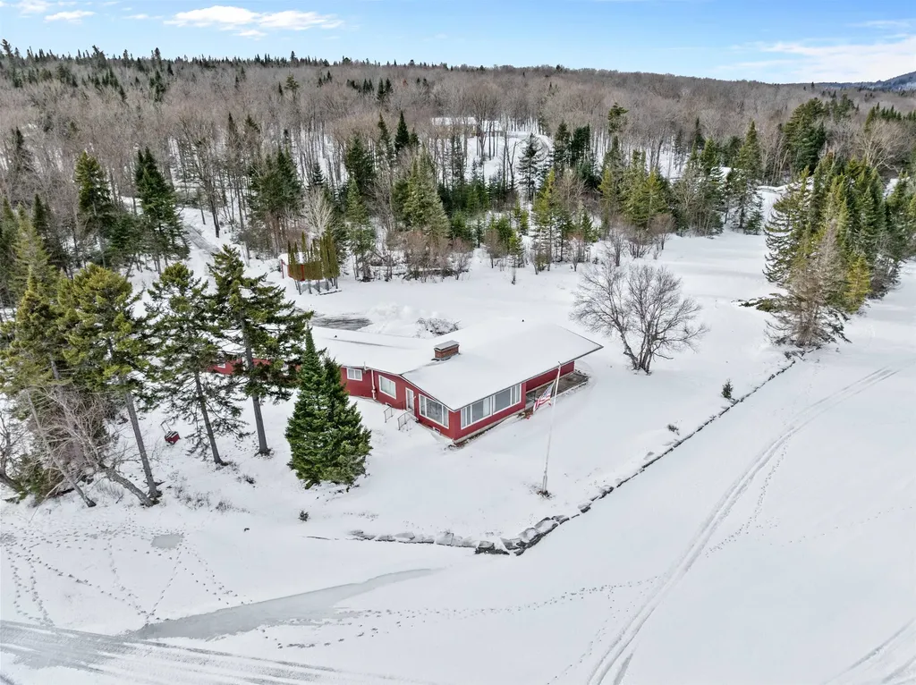 166 Spooner Road Pittsburg NH 03592