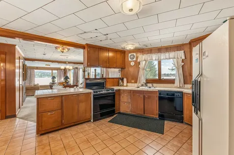 166 Spooner Road Pittsburg NH 03592