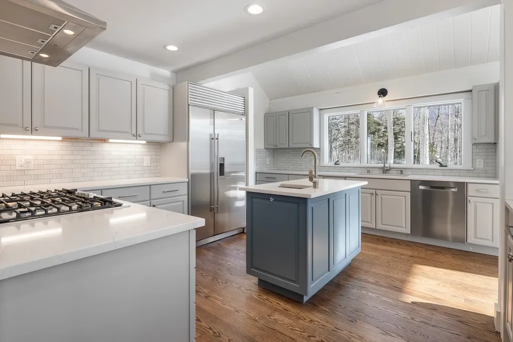 276 Wilcox Hollow Road Sandgate VT 05250