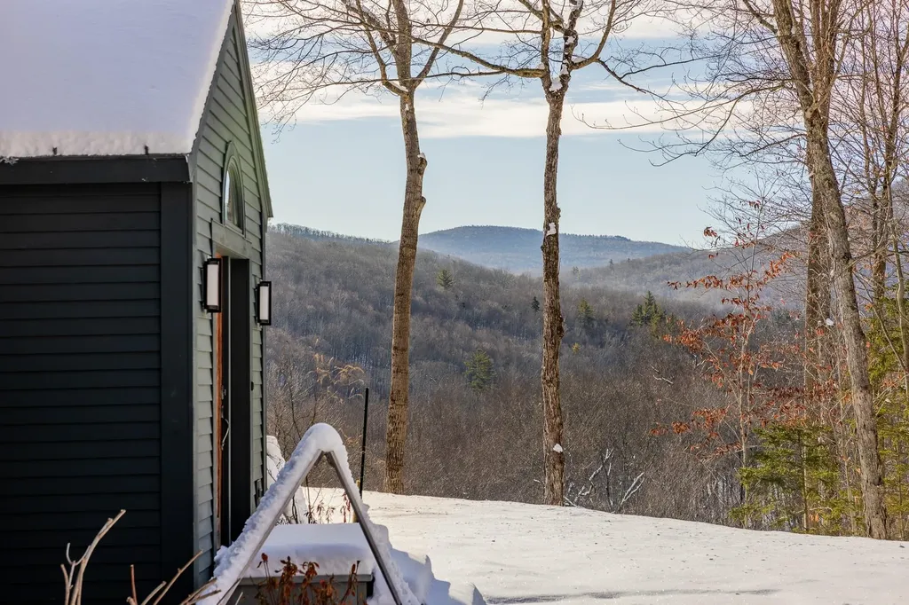 276 Wilcox Hollow Road Sandgate VT 05250