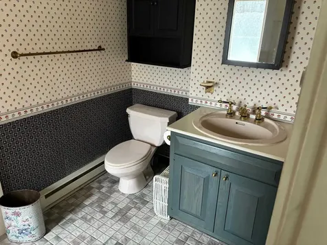 11 Ash Road Freedom NH 03836