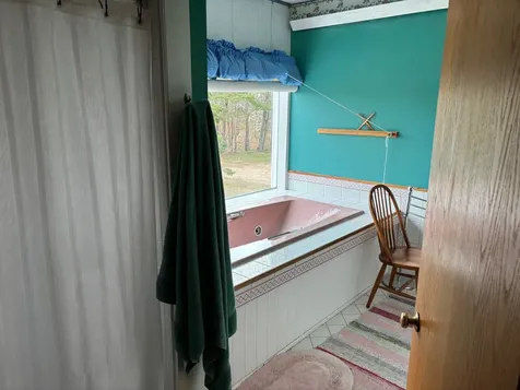 11 Ash Road Freedom NH 03836