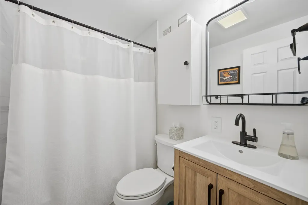 574 Willard Road Hartford VT 05001