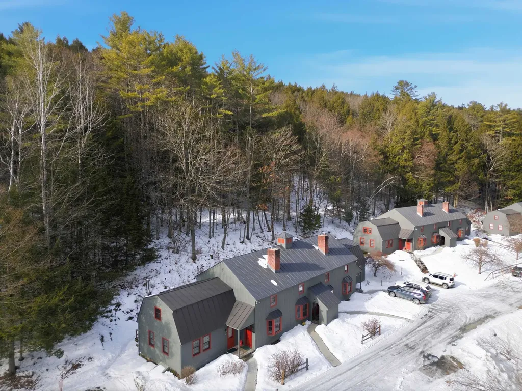 574 Willard Road Hartford VT 05001