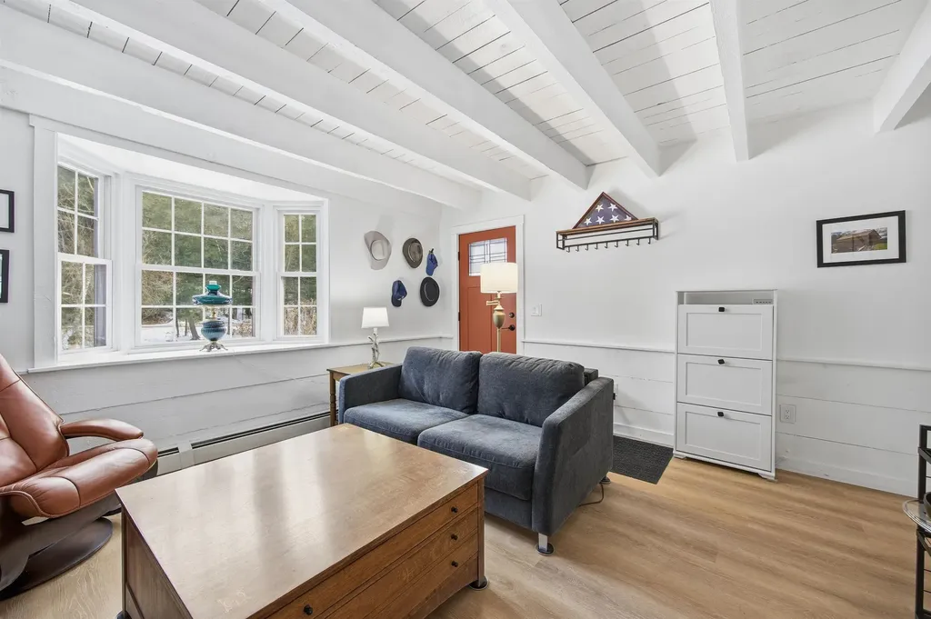 574 Willard Road Hartford VT 05001