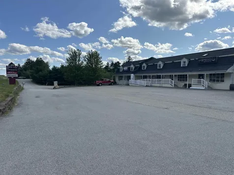 748 Calef Highway Barrington NH 03825