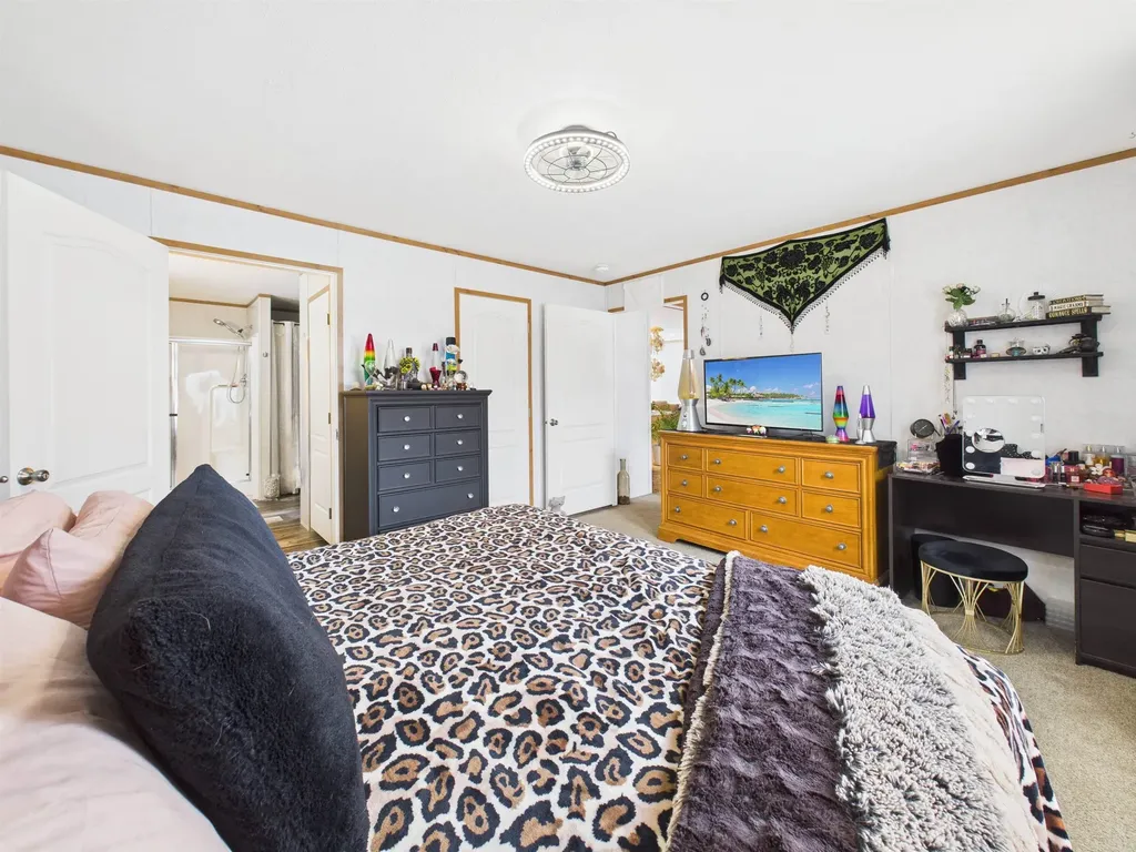 67 Oriole Avenue Keene NH 03431