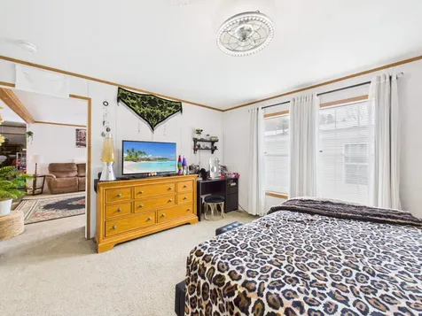 67 Oriole Avenue Keene NH 03431