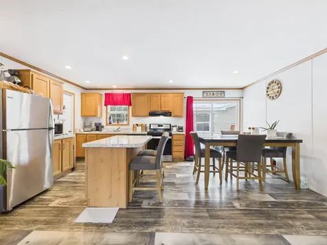 67 Oriole Avenue Keene NH 03431