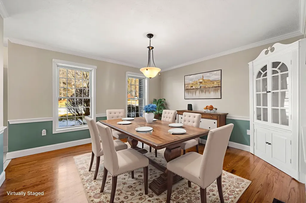 14 Hadley Drive Nashua NH 03062