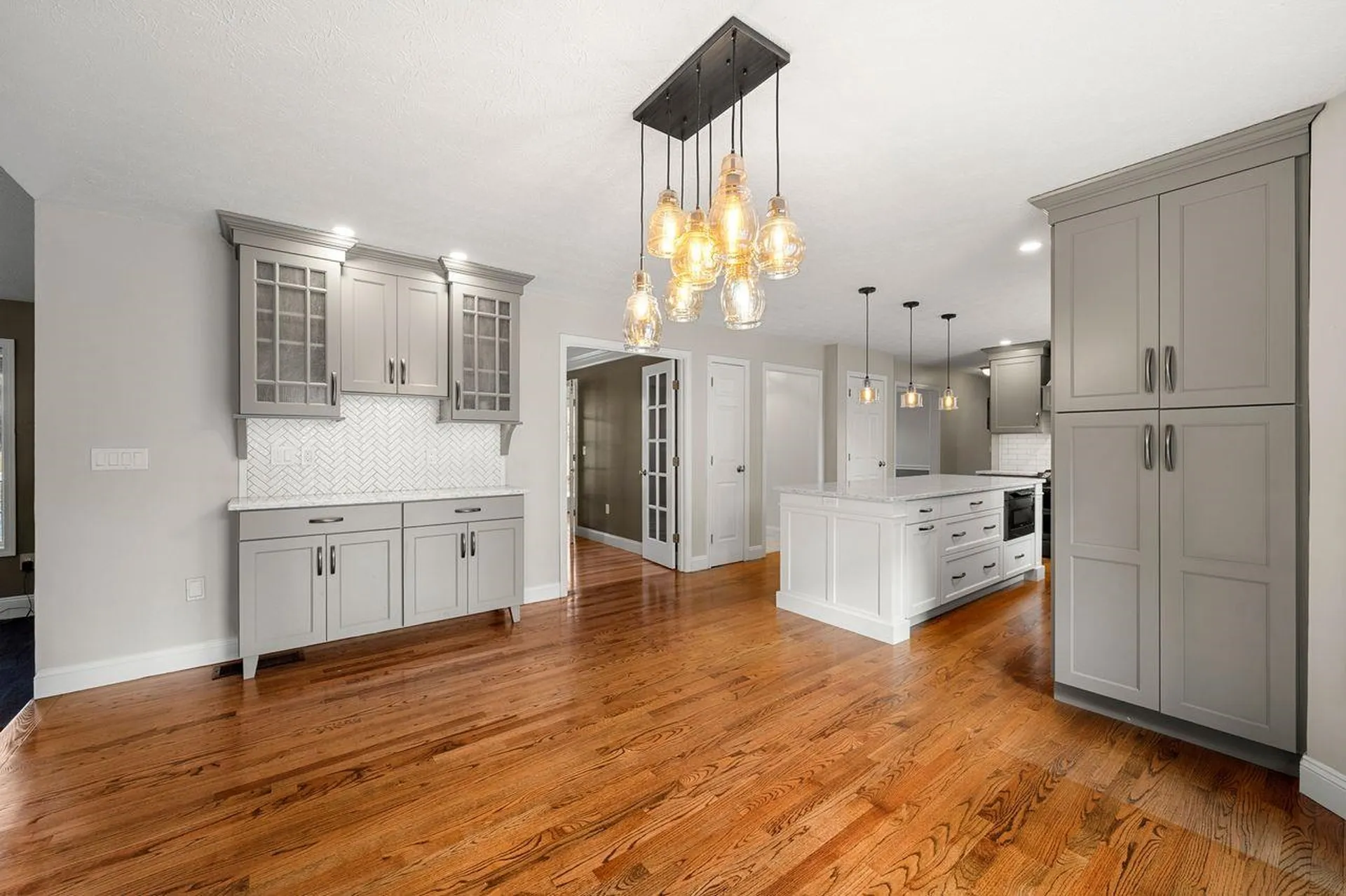 14 Hadley Drive Nashua NH 03062