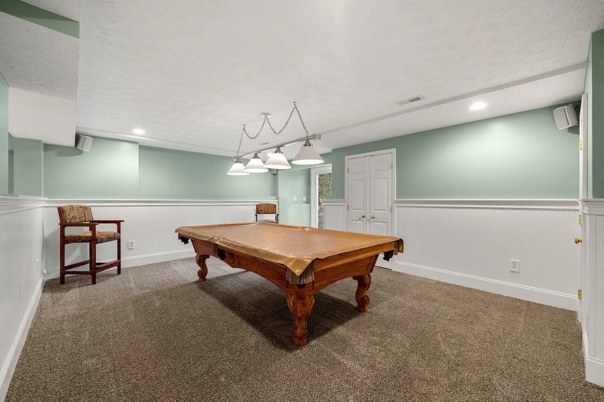 14 Hadley Drive Nashua NH 03062