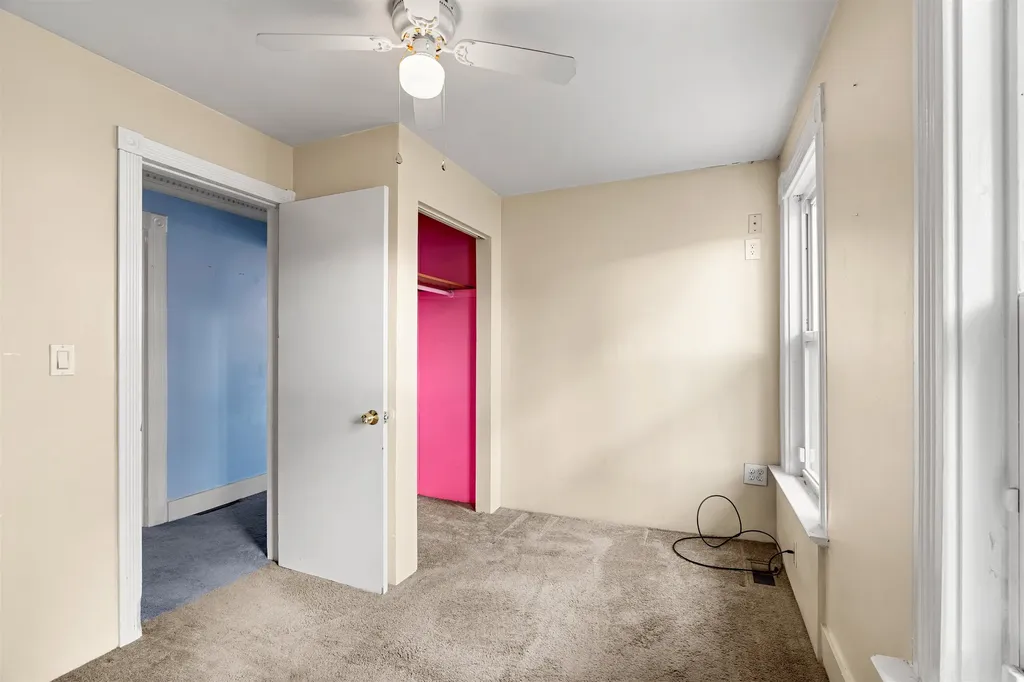 374 Bartlett Street Manchester NH 03102