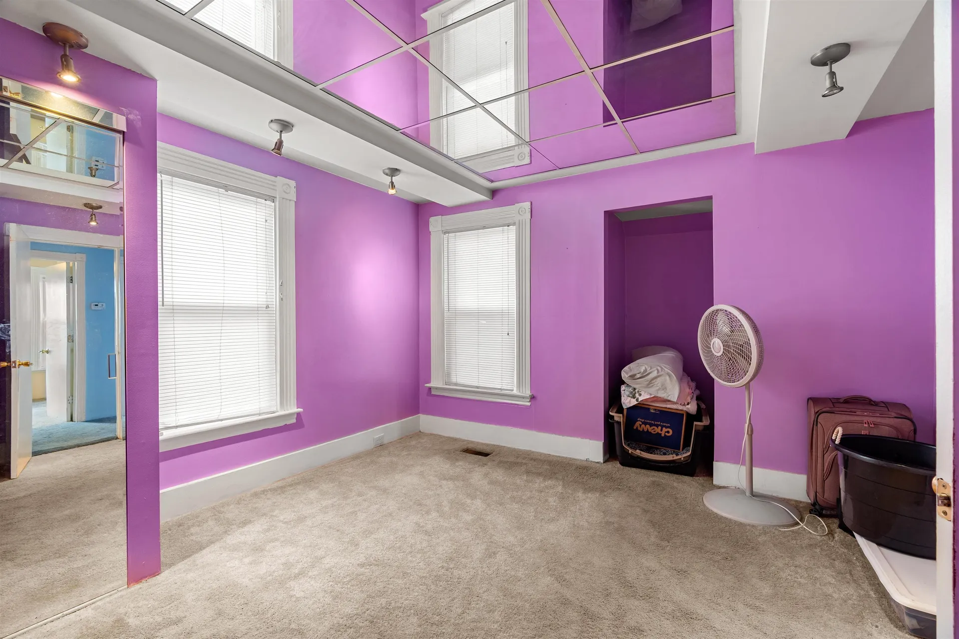 374 Bartlett Street Manchester NH 03102