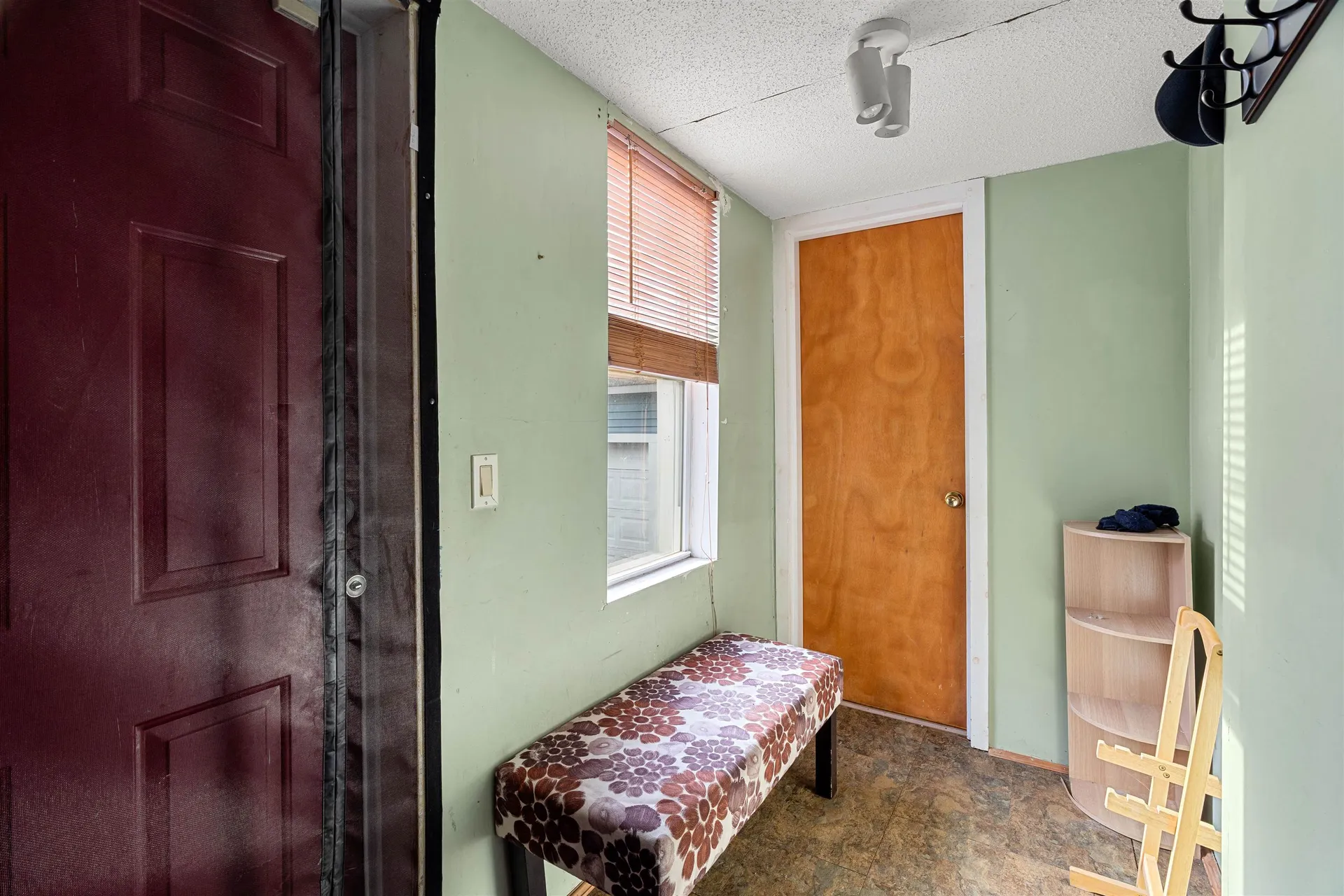 374 Bartlett Street Manchester NH 03102