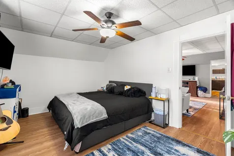 374 Bartlett Street Manchester NH 03102