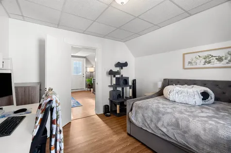 374 Bartlett Street Manchester NH 03102