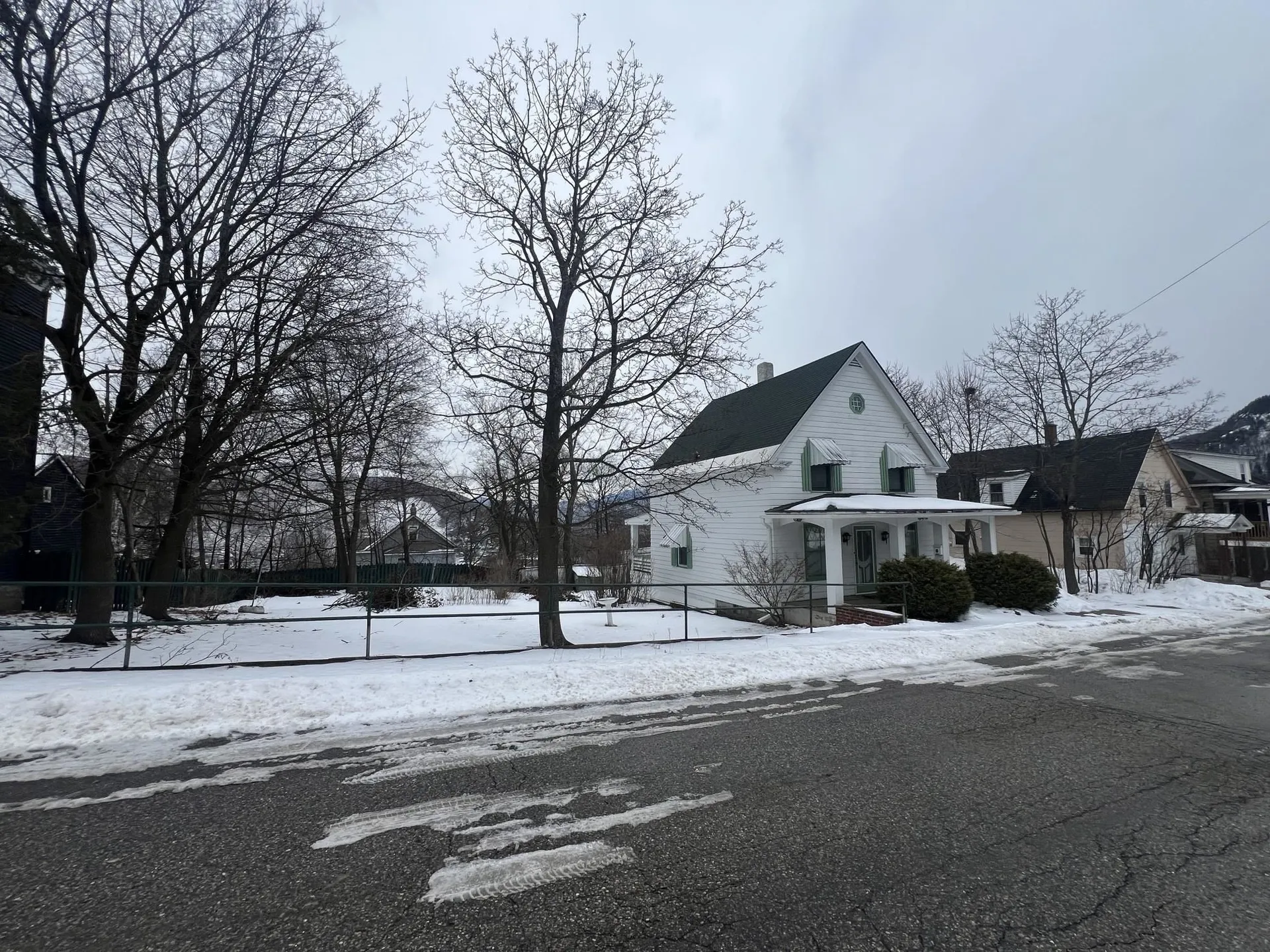 86 Elm Street Berlin NH 03570