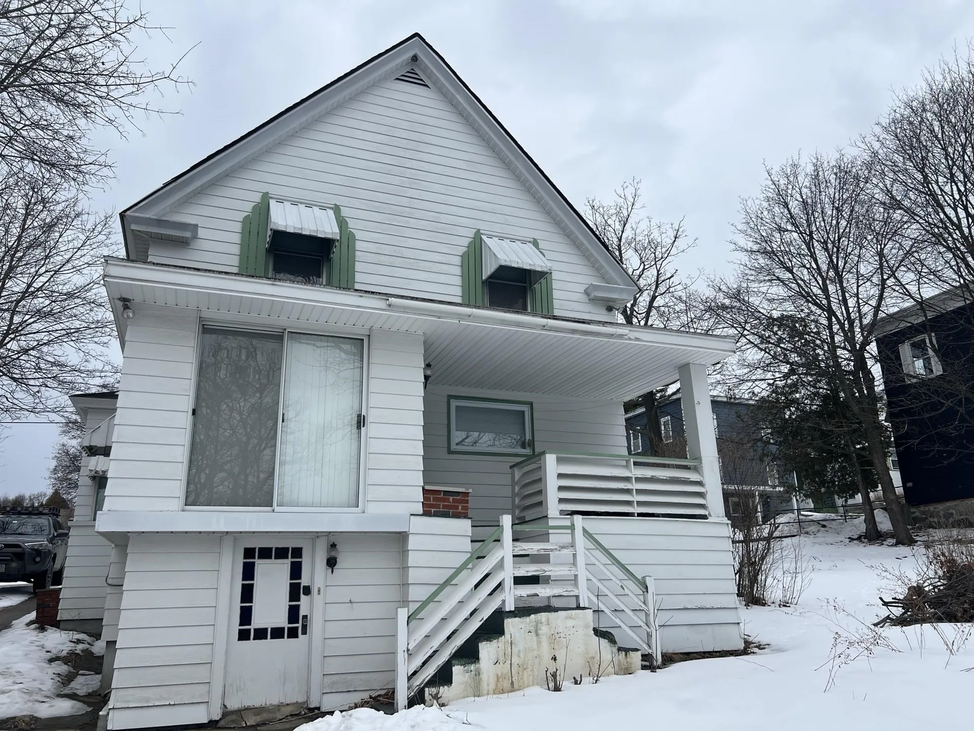 86 Elm Street Berlin NH 03570