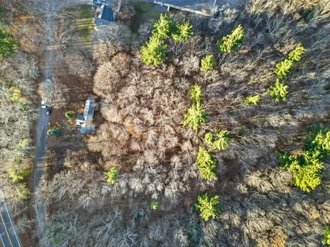 20 Indian River Road Epping NH 03042