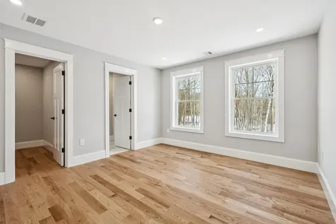 36 Shipwright Way Newington NH 03801