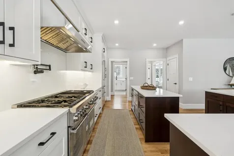 36 Shipwright Way Newington NH 03801