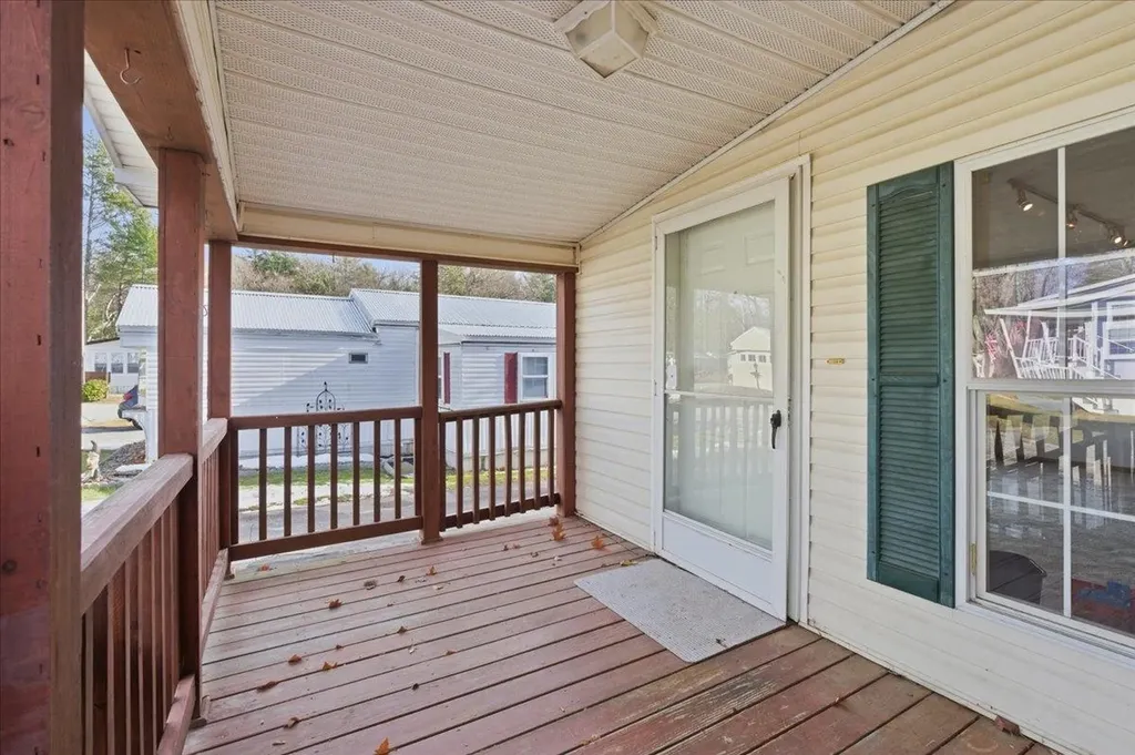 801 Nottingham Drive Exeter NH 03833