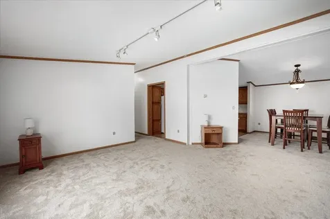 801 Nottingham Drive Exeter NH 03833