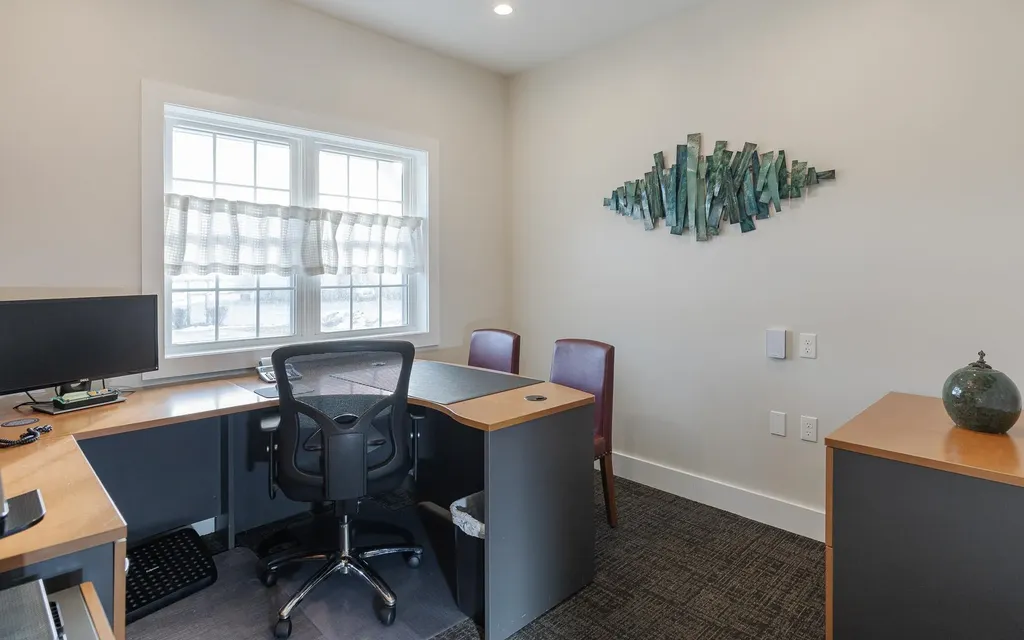 60 Dearborn Circle Walpole NH 03608