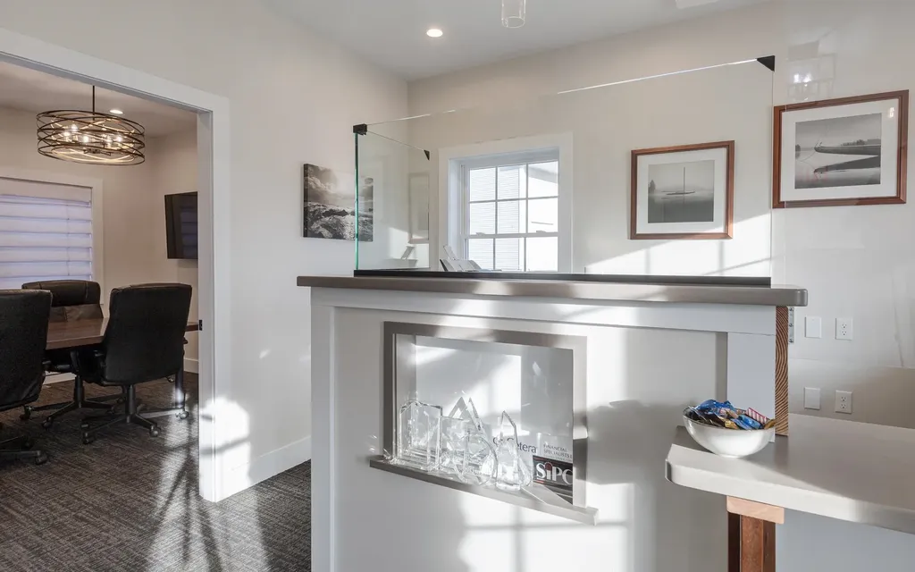 60 Dearborn Circle Walpole NH 03608