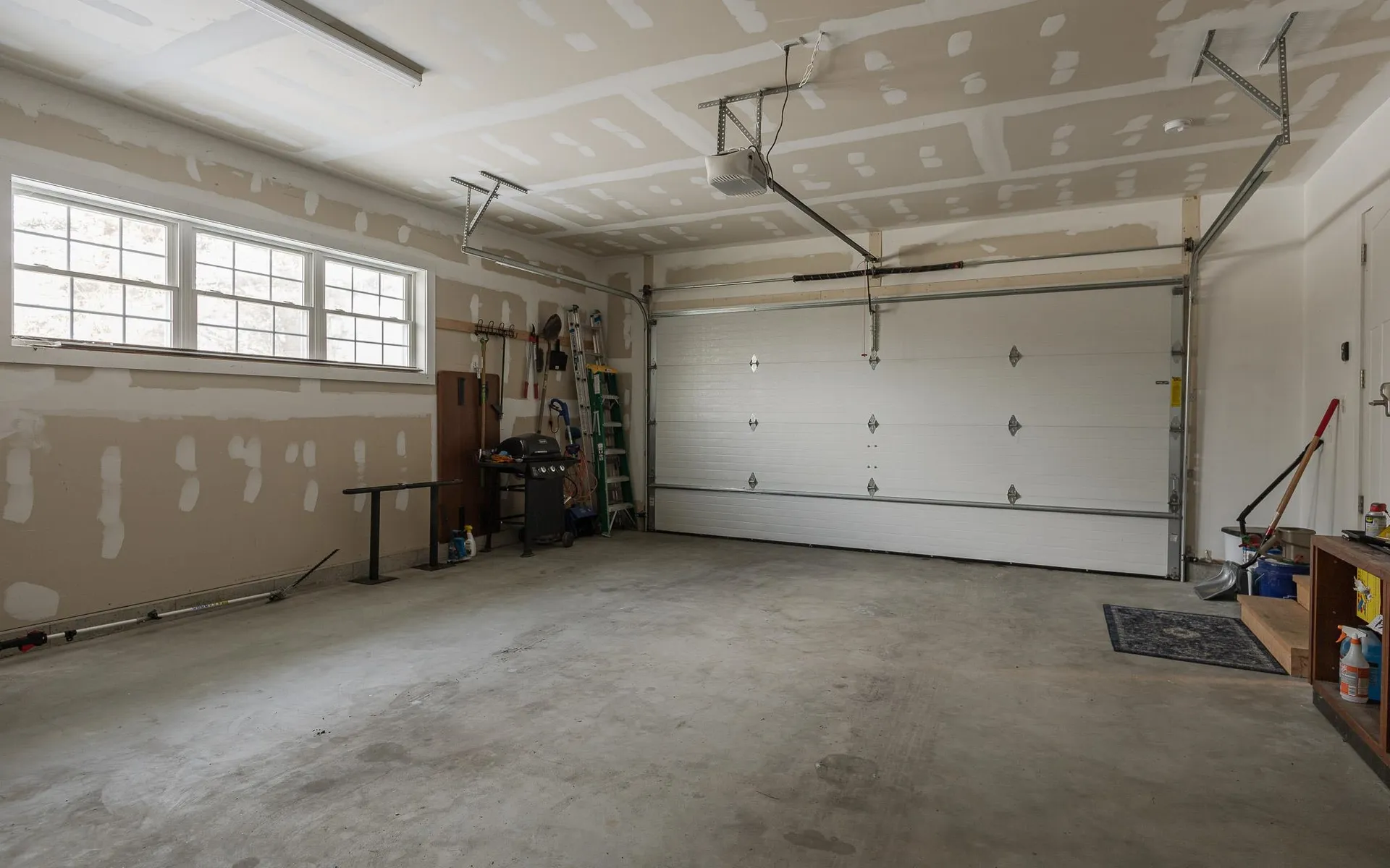 60 Dearborn Circle Walpole NH 03608