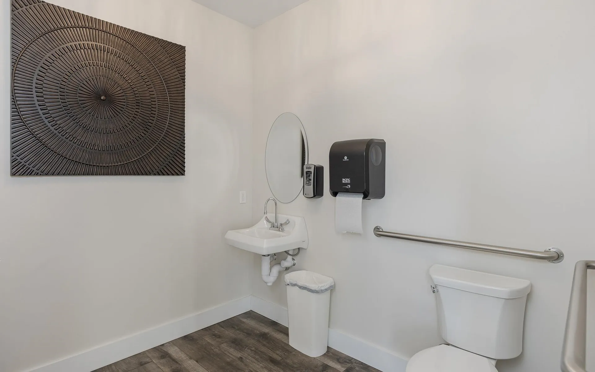 60 Dearborn Circle Walpole NH 03608