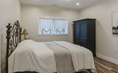 60 Dearborn Circle Walpole NH 03608