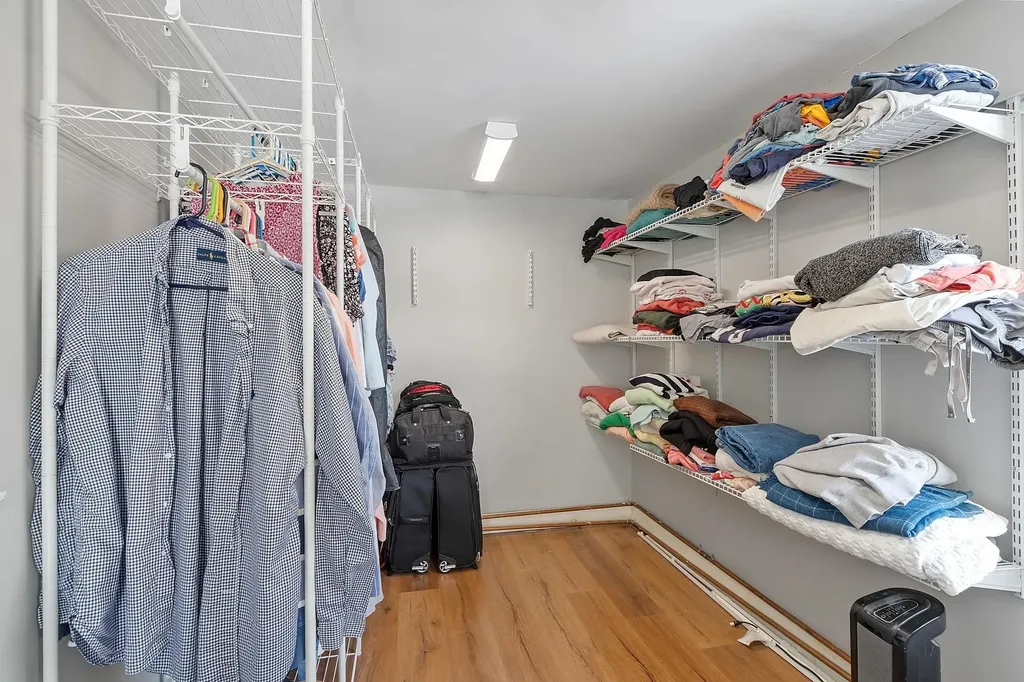 9 Casey Road East Kingston NH 03827