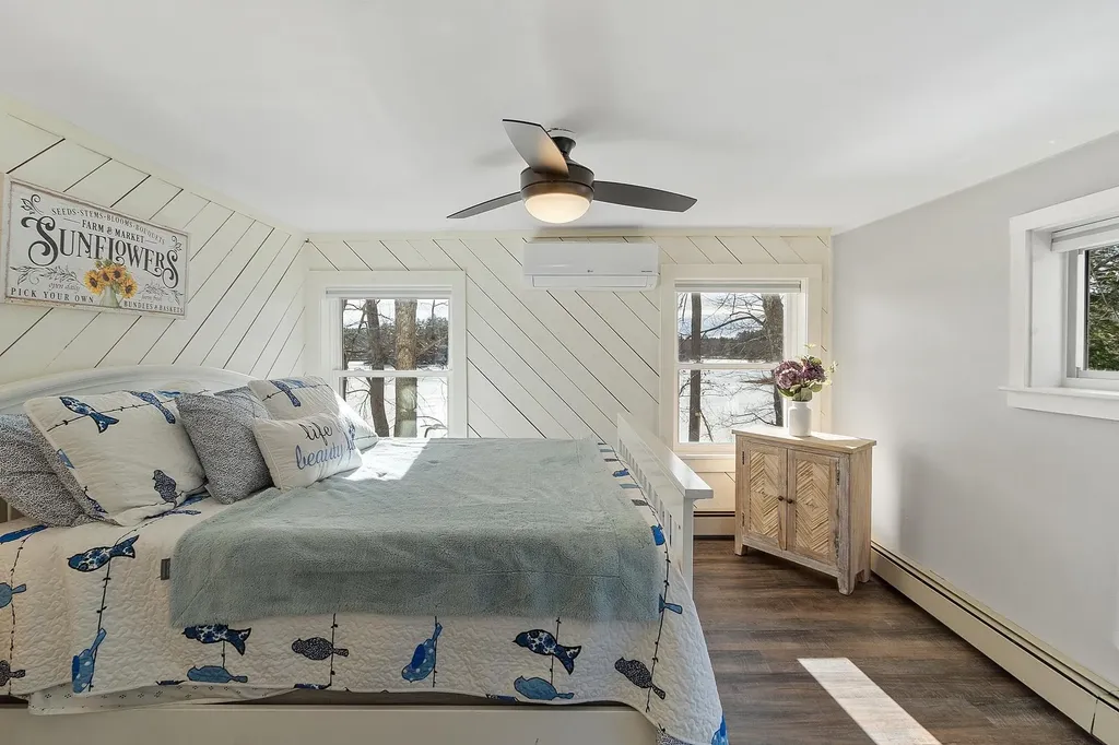 9 Casey Road East Kingston NH 03827