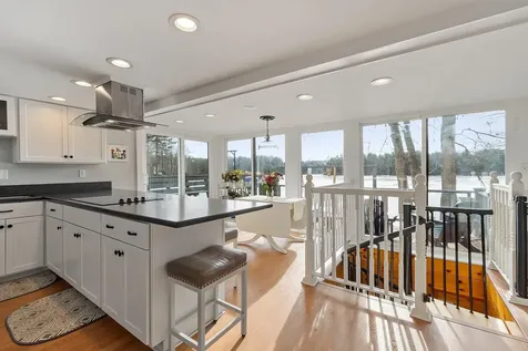 9 Casey Road East Kingston NH 03827