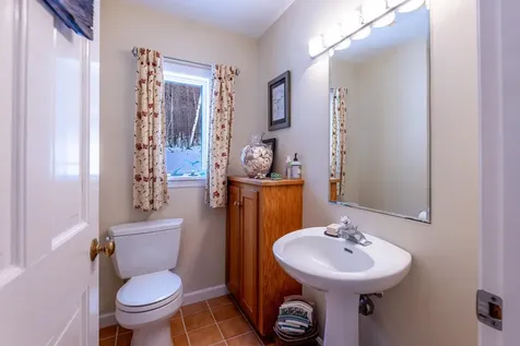 34 Stevens Road Hanover NH 03755