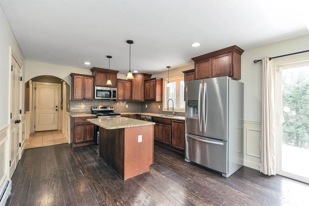 20 Amalia Way Rindge NH 03461