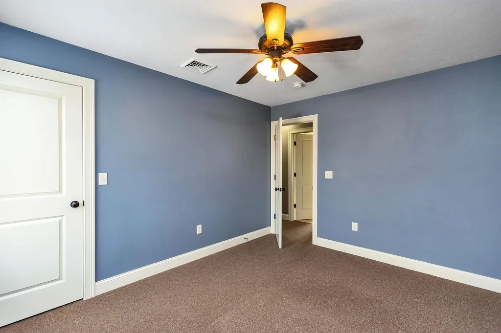 20 Amalia Way Rindge NH 03461