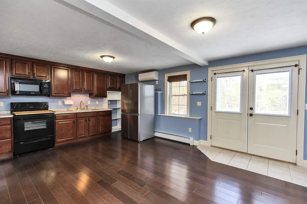 20 Amalia Way Rindge NH 03461