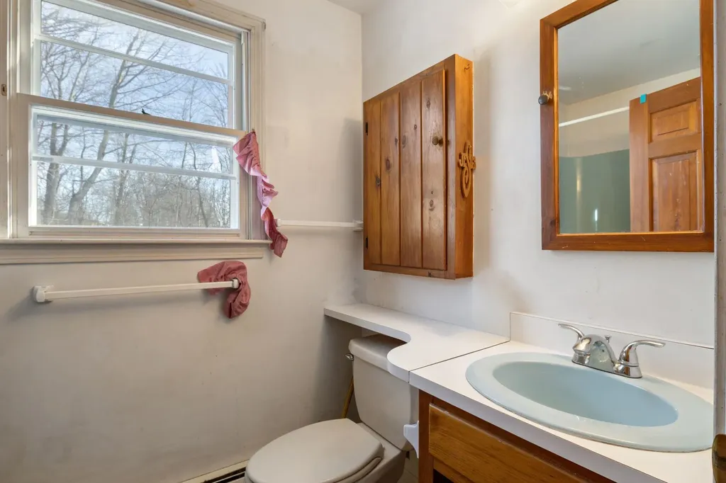 12 Nola Avenue Rochester NH 03867