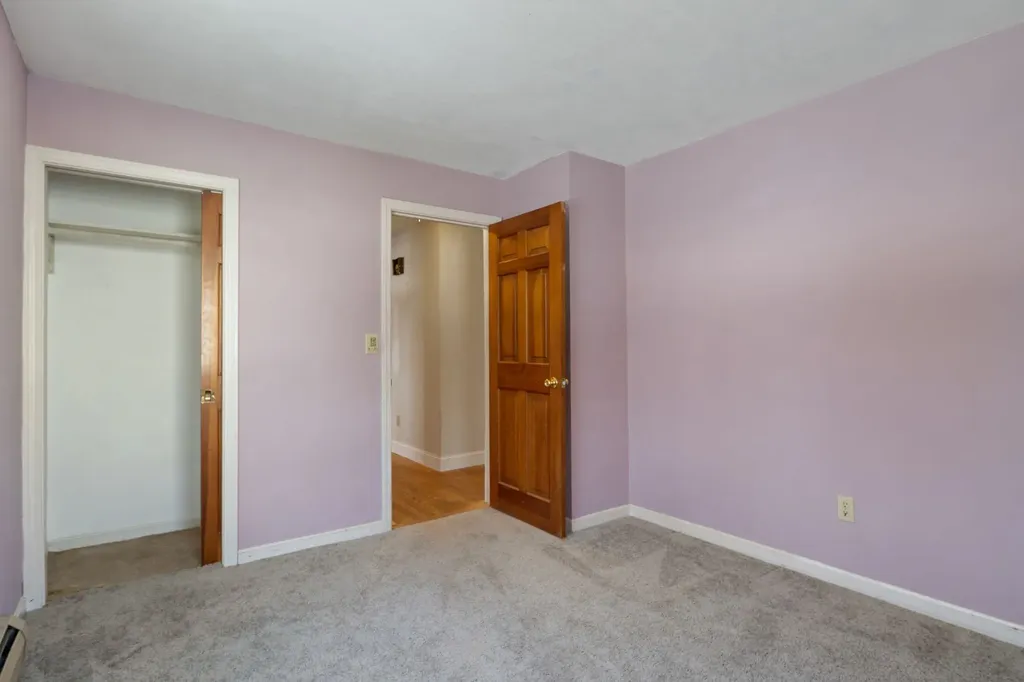 12 Nola Avenue Rochester NH 03867