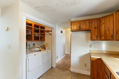 12 Nola Avenue Rochester NH 03867