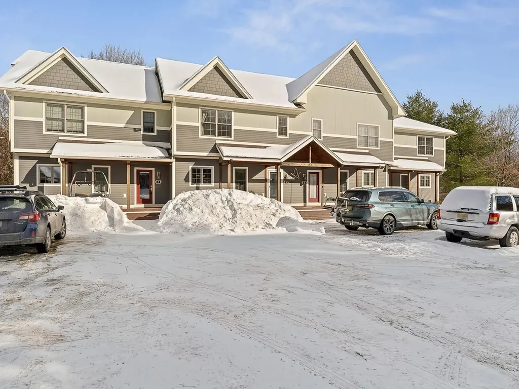 53 Amber Way Warren VT 05674