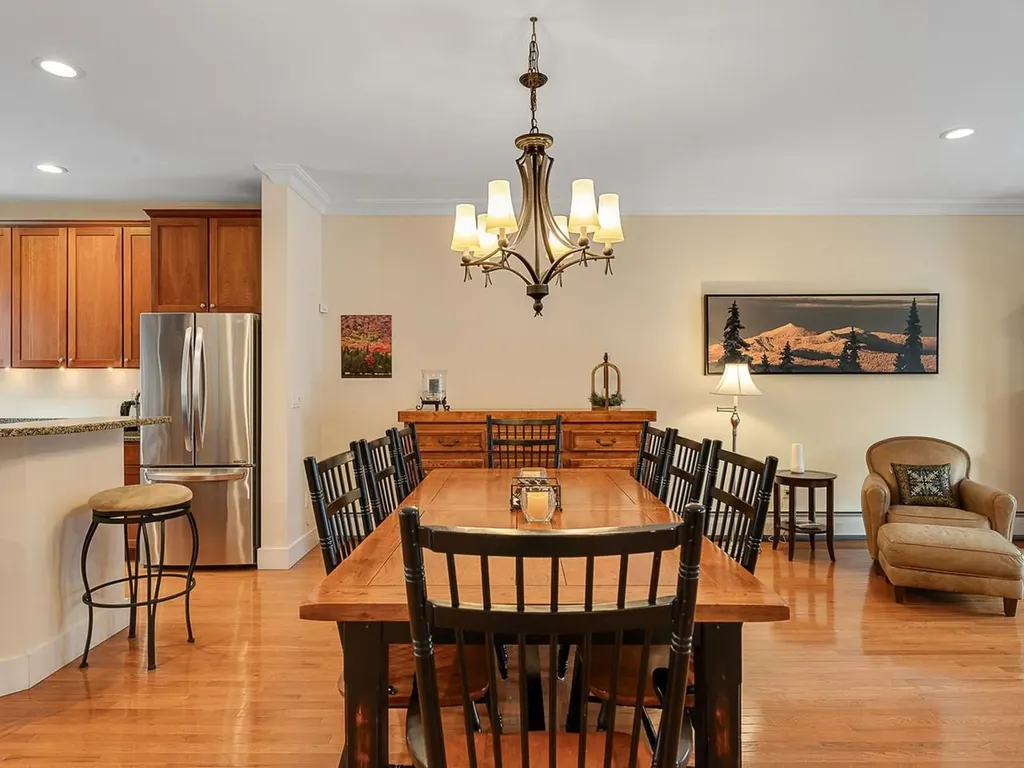53 Amber Way Warren VT 05674
