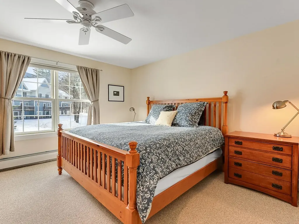 53 Amber Way Warren VT 05674