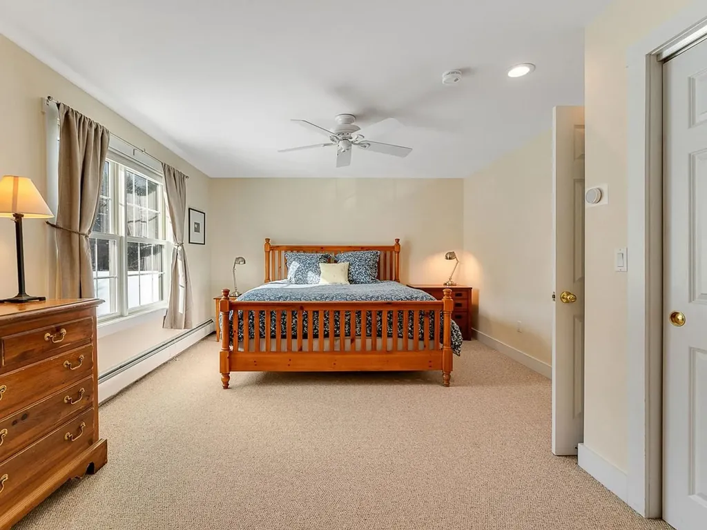 53 Amber Way Warren VT 05674