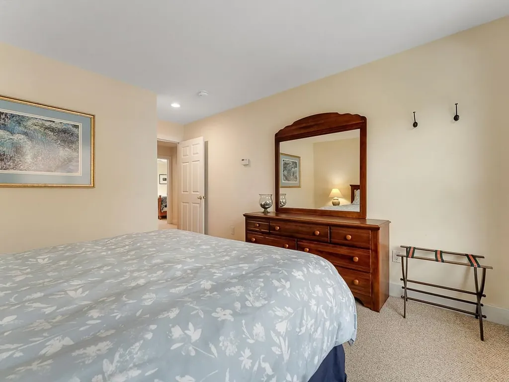 53 Amber Way Warren VT 05674